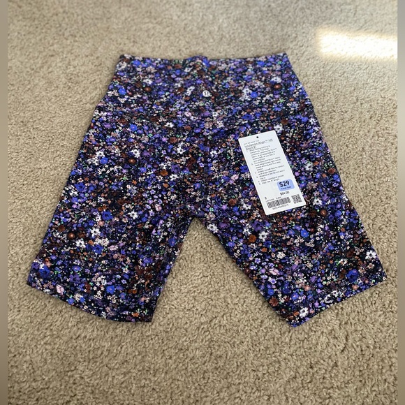 lululemon athletica Pants - BRAND NEW Lululemon Align Biker Shorts